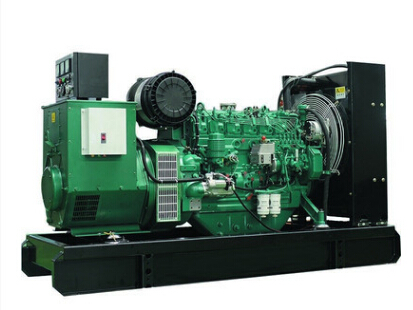 七坊镇全新上柴200kw大型柴油发电机组
